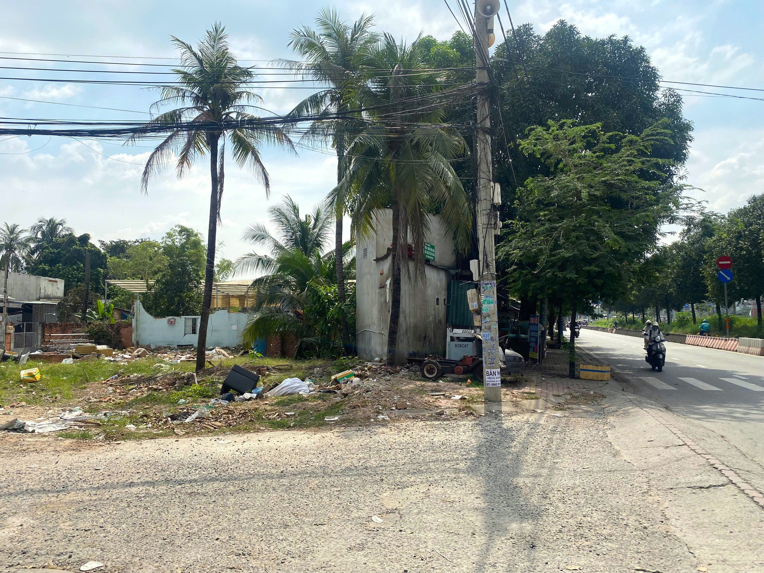 50 xe máy "bị bỏ rơi", tìm nạn nhân 4 vụ cướp giật 3 Thông tin nổi bật tại TPHCM ngày 10-12: 50 xe máy