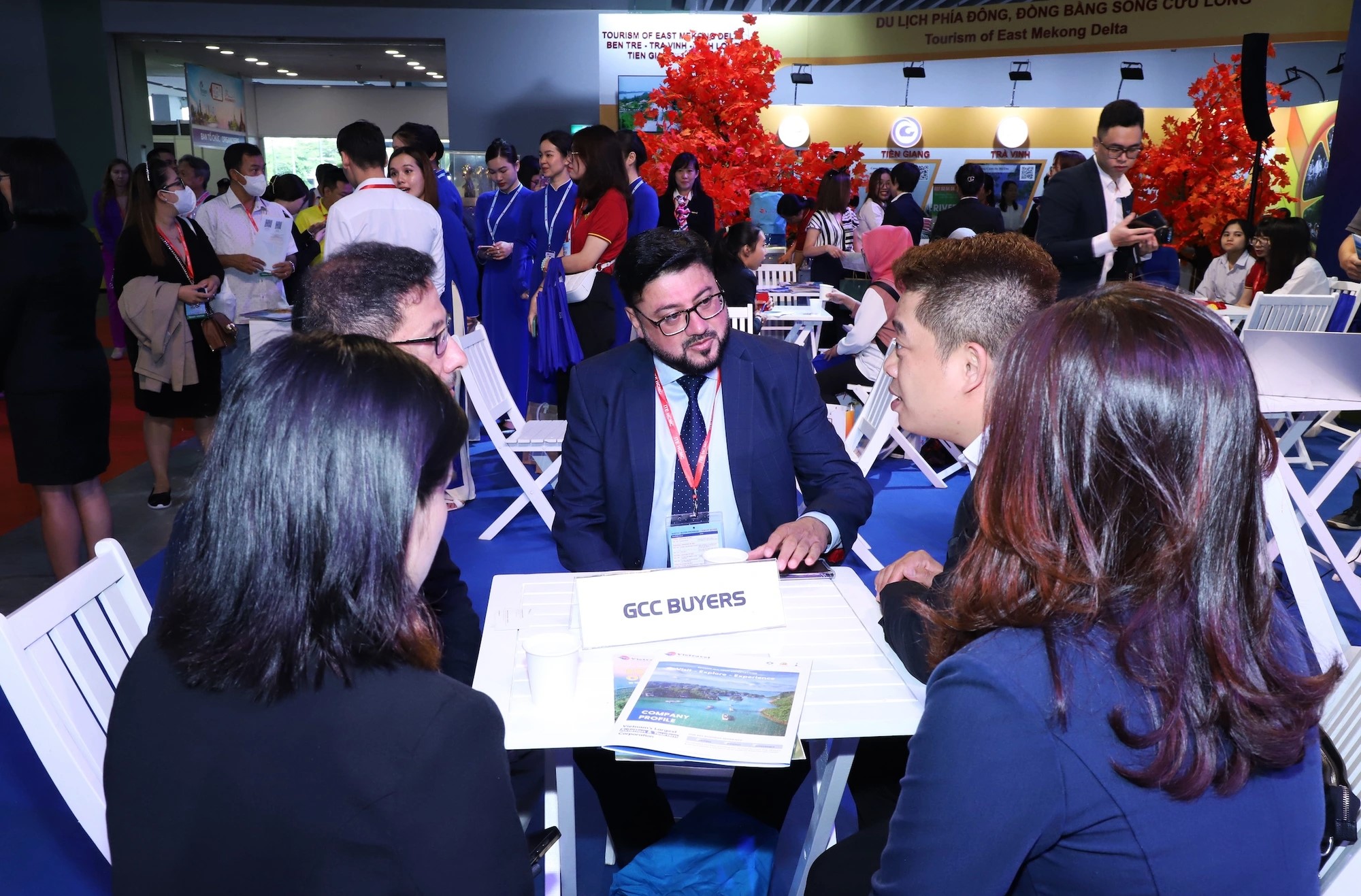 TP.HCM dành hơn 1.000 tỉ đồng xúc tiến thương mại 2 TP.HCM dành hơn 1.000 tỉ đồng để xúc tiến thương mại - Ảnh 2.