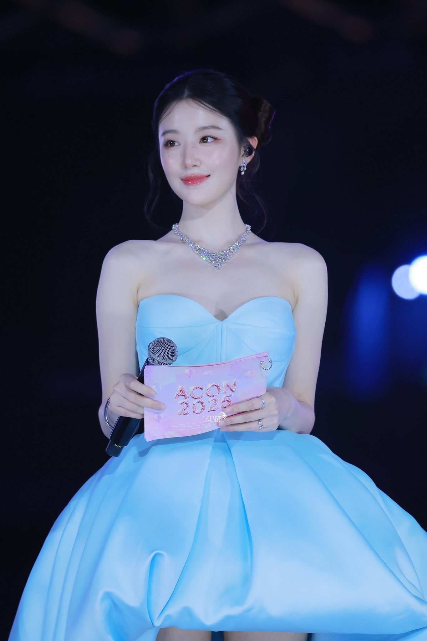 Mỹ nhân đẹp phát sáng, trời ưu ái nhan sắc làm gì cũng được tha thứ- Ảnh 9.