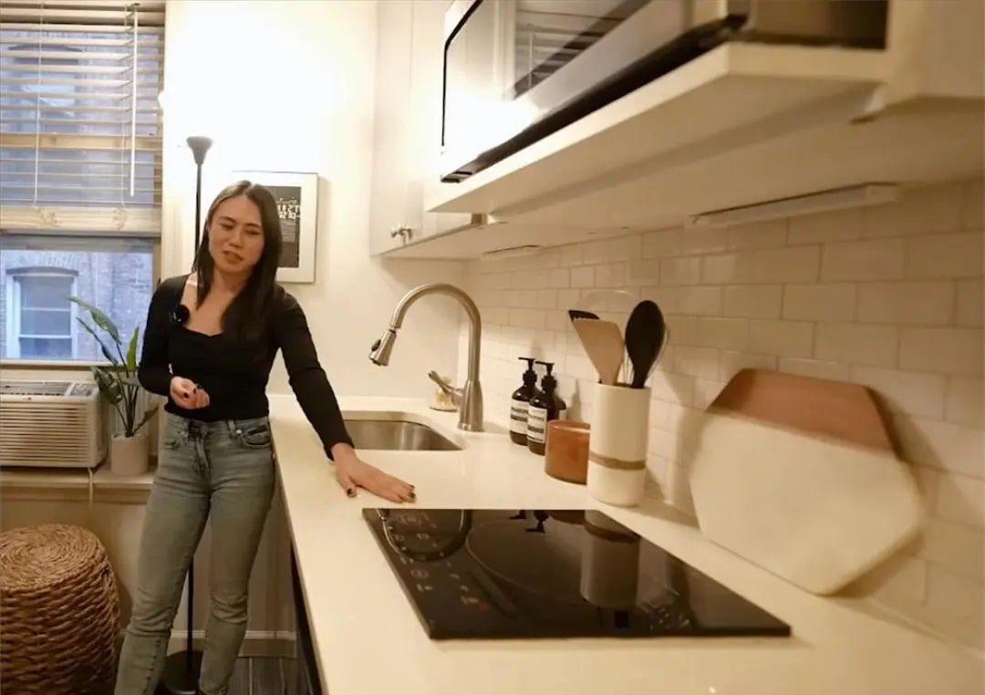 2 vợ chồng ở căn hộ 7m² vẫn thoải mái, 5 triệu người xem xin bái phục 6 1765387450 946 2 vo chong o can ho 7m² van thoai mai