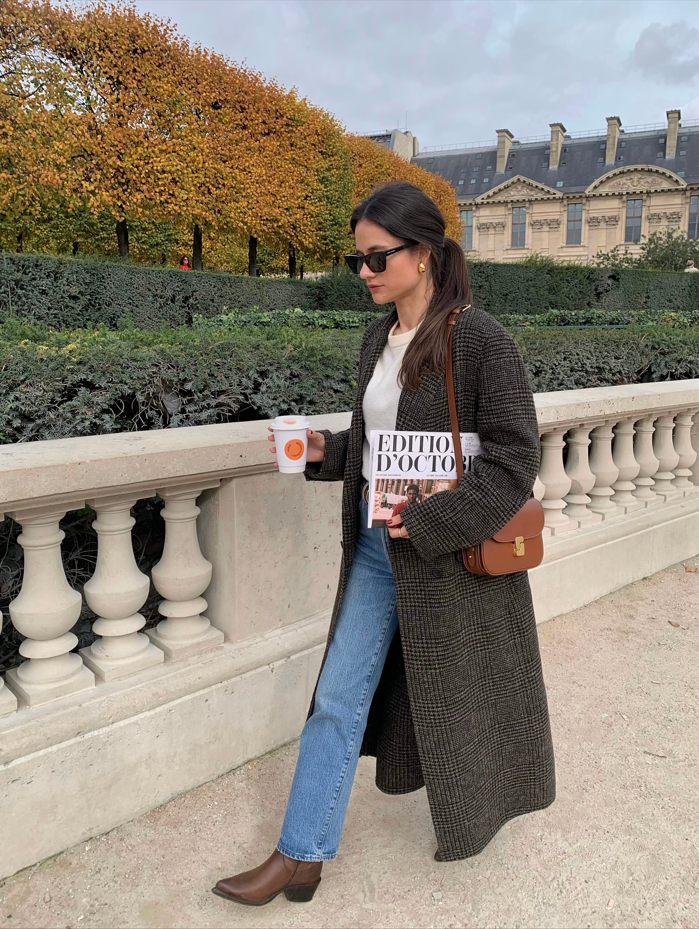 5 món thời trang then chốt trong tủ đồ tối giản của phụ nữ Pháp, có hết thì ai cũng mặc đẹp và sang- Ảnh 11. 5 món thời trang then chốt trong tủ đồ tối giản của phụ nữ Pháp, có hết thì ai cũng mặc đẹp và sang- Ảnh 11.