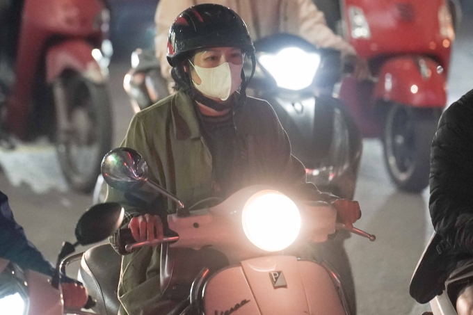 Ô nhiễm không khí trên đường Nguyễn Trãi. Ảnh: Hoàng Giang