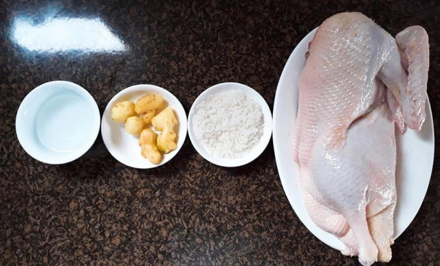 1765408782 981 Cho vao khi nau vit se khu sach mui luoc