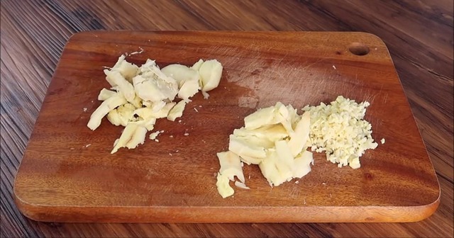 1765408783 850 Cho vao khi nau vit se khu sach mui luoc