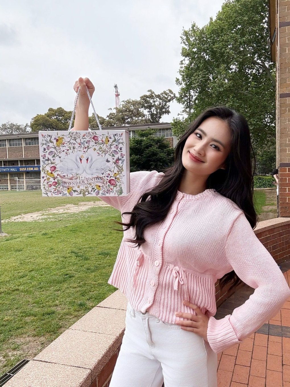 Hoa hậu Ý Nhi du học: 5h dậy nấu ăn, làm thêm tiết kiệm 30 triệu đồng/tháng - 3