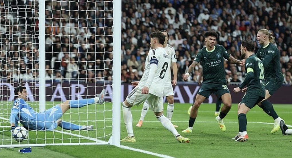 Gục ngã trước Man City, Real Madrid rơi vào khủng hoảng - 2