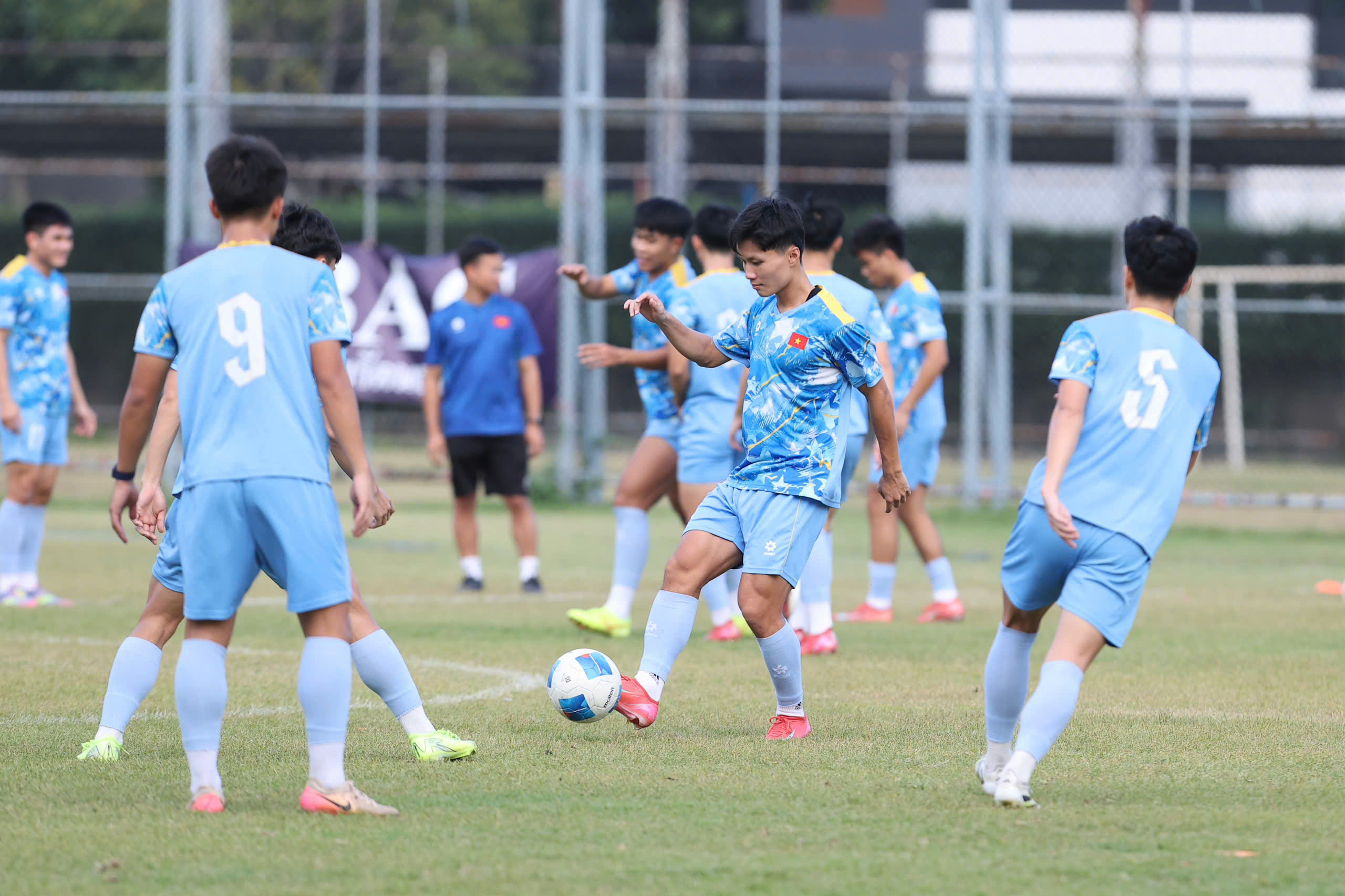 Ngày quyết định của bóng đá Việt Nam tại SEA Games 2 Ngày quyết định của bóng đá Việt Nam tại SEA Games - Ảnh 2.