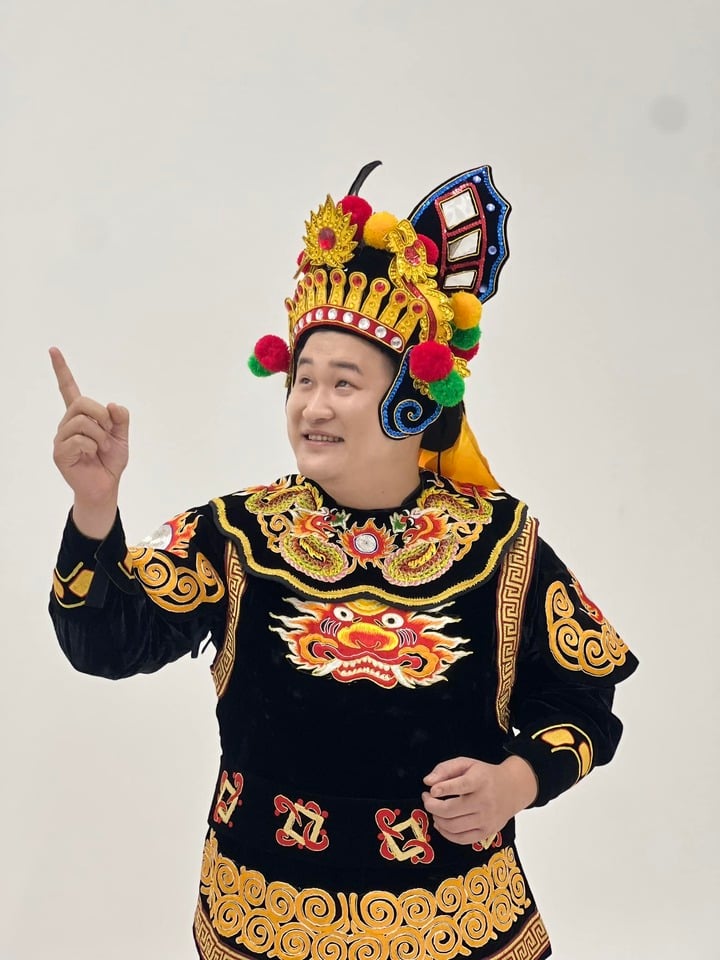 Cặp đôi đẹp nhất phim VTV hiện tại: Người là "tiểu thư" 2004 cực xinh, người là "Thiên Lôi" nặng ký nhất Táo Quân 10 Lưu Mạnh Dũng từ lâu đã không còn là gương mặt xa lạ đối với khán giả màn ảnh nhỏ.