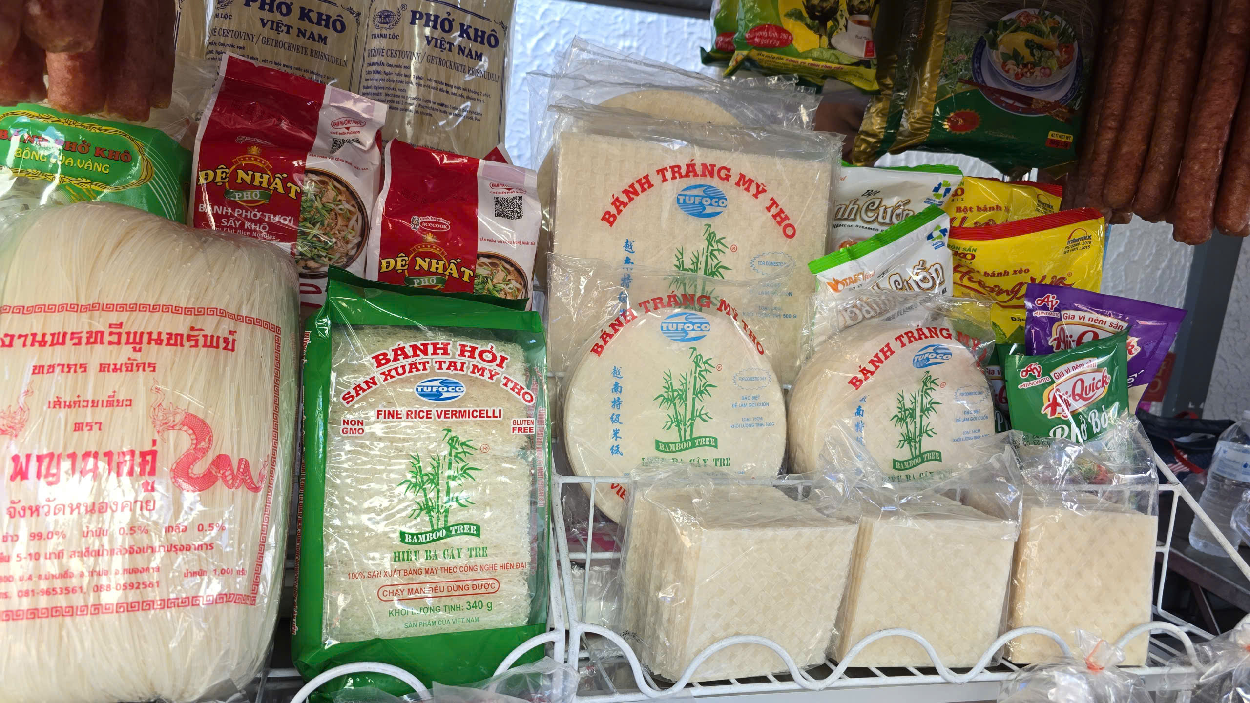 Chàng trai Hà Nội khơi nguồn sản phẩm Việt Nam vào đất Thái- Ảnh 6. Chàng trai Hà Nội khơi nguồn sản phẩm Việt Nam vào đất Thái- Ảnh 6.