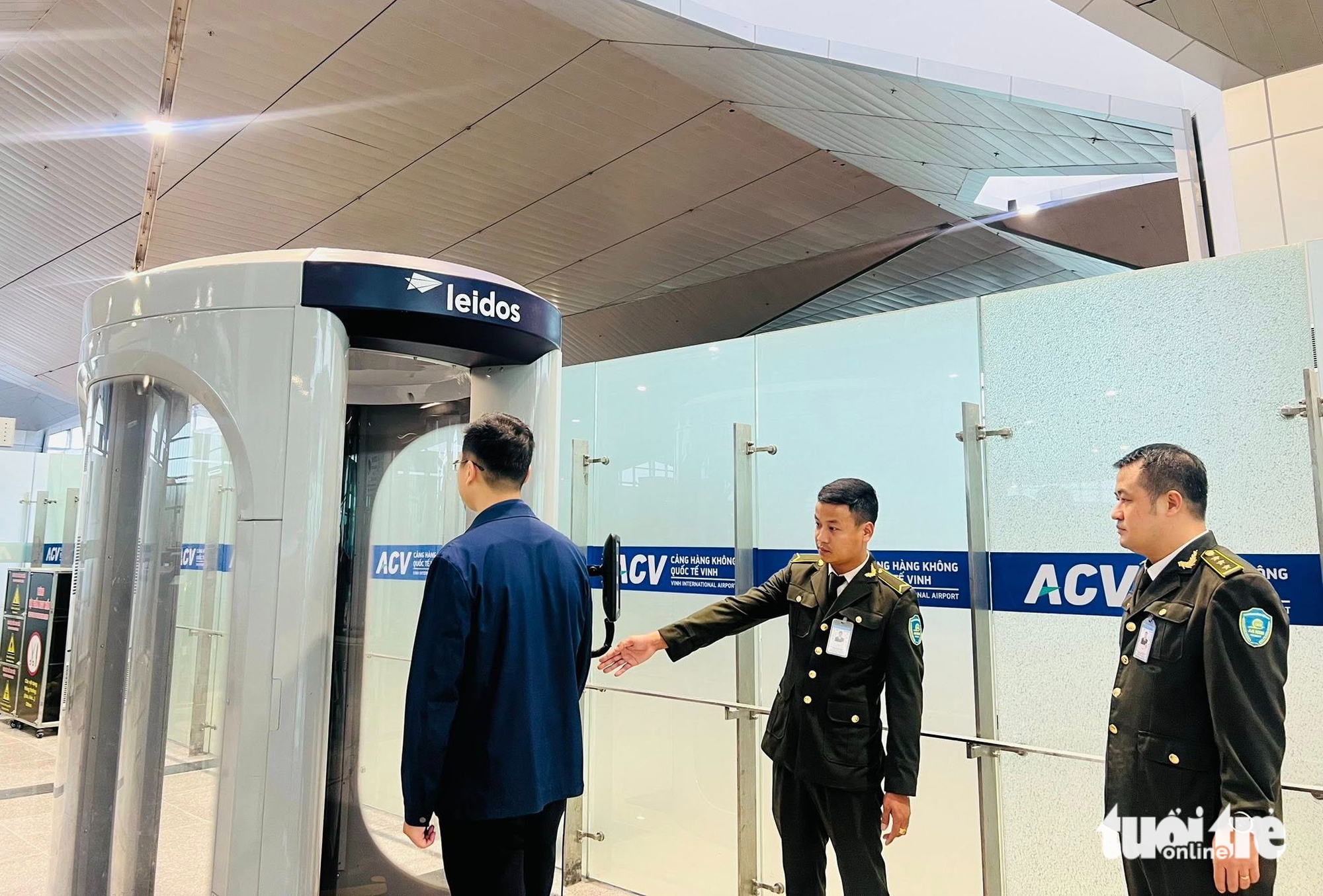 Sân bay Vinh mở cửa lại từ 19-12, nhận diện sinh trắc học hành khách 2 sân bay - Ảnh 2.