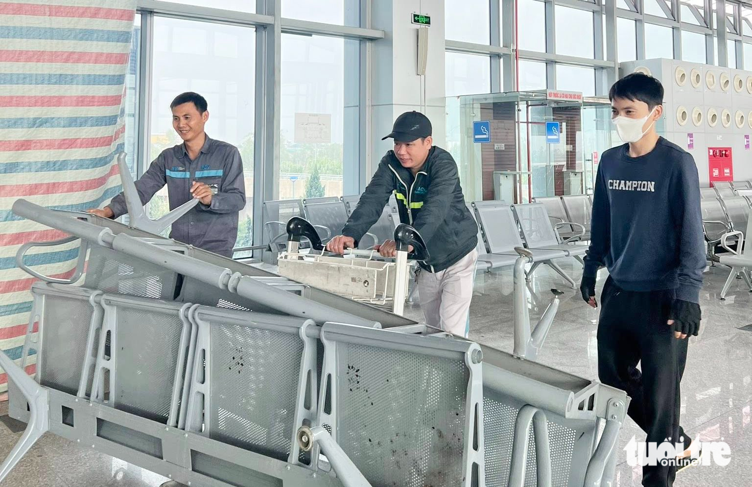 Sân bay Vinh mở cửa lại từ 19-12, nhận diện sinh trắc học hành khách 5 Sân bay Vinh mở cửa lại từ 19-12, nhận diện sinh trắc học hành khách - Ảnh 5.