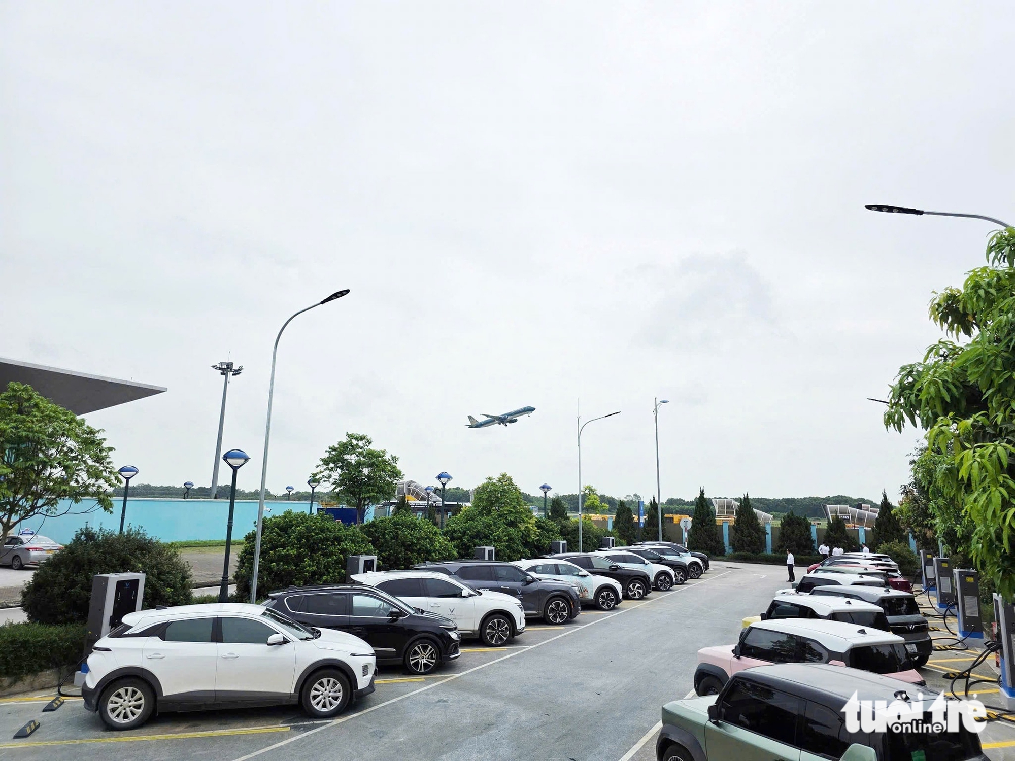 Sân bay Vinh mở cửa lại từ 19-12, nhận diện sinh trắc học hành khách 8 Sân bay Vinh mở cửa lại từ 19-12, nhận diện sinh trắc học hành khách - Ảnh 8.