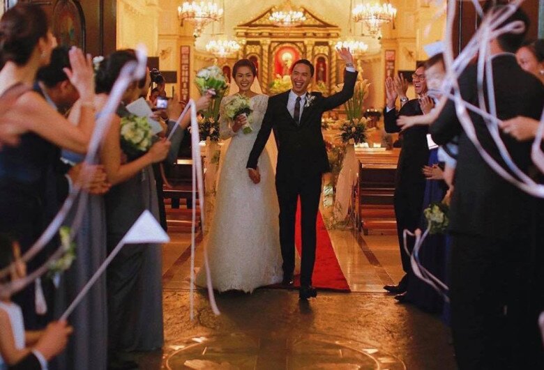 Quy định trong đám cưới các con tỷ phú Johnathan Hạnh Nguyễn: Tiên Nguyễn trái ngược Tăng Thanh Hà, vợ chồng Linh Rin cực nghiêm ngặt 6 Vợ chồng Tăng Thanh Hà muốn giữ kín hình ảnh trong đám cưới.