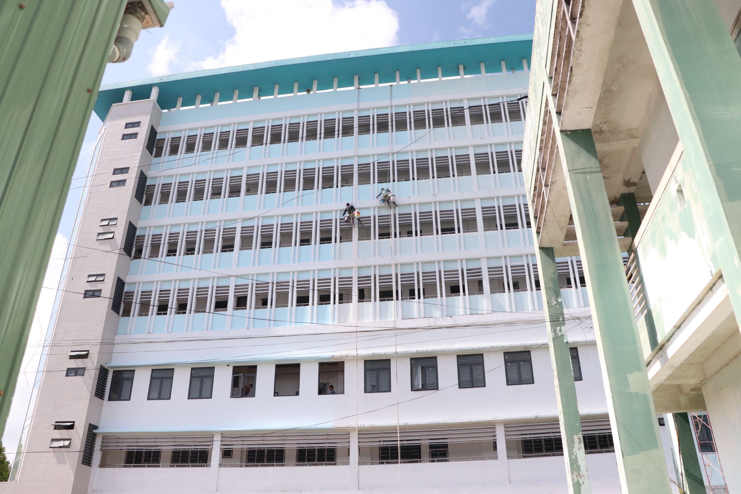 Đại biểu yêu cầu làm rõ "số phận" khu điều trị hơn 178 tỉ ở Đà Nẵng 3 Đại biểu yêu cầu làm rõ