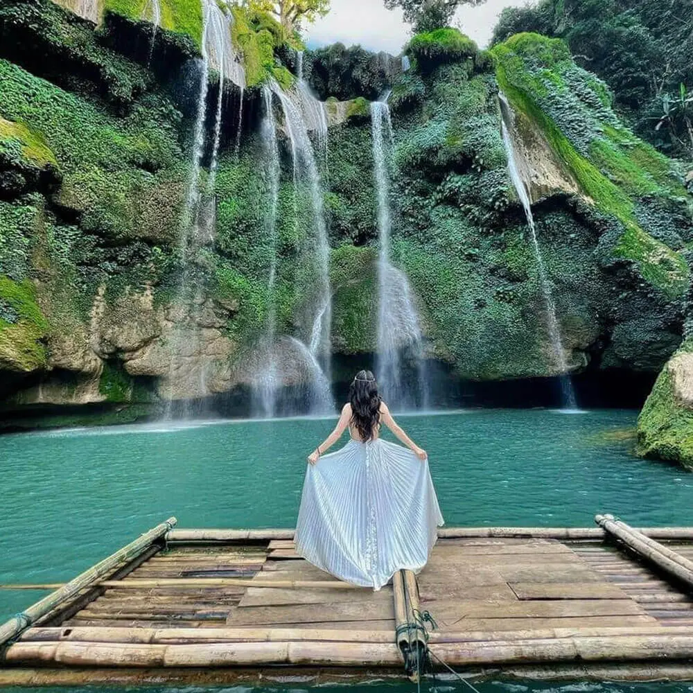 Việt Nam có 1 nơi được Giải thưởng Du lịch Thế giới gọi tên tới 3 lần: Đang mùa hoa mận phủ trắng đồi, “viên ngọc quý” giữa lòng Tây Bắc- Ảnh 6.