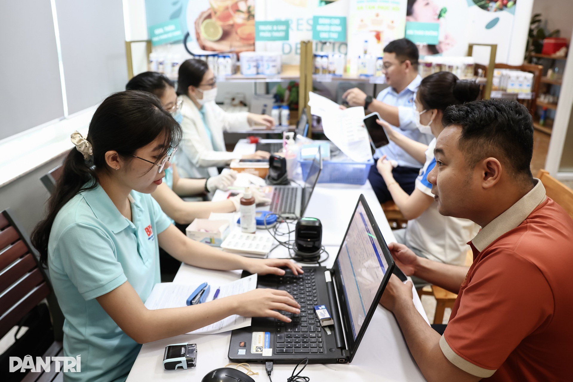 Lan tỏa yêu thương qua hoạt động hiến máu nhân đạo - 2 Lan tỏa yêu thương qua hoạt động hiến máu nhân đạo - 2