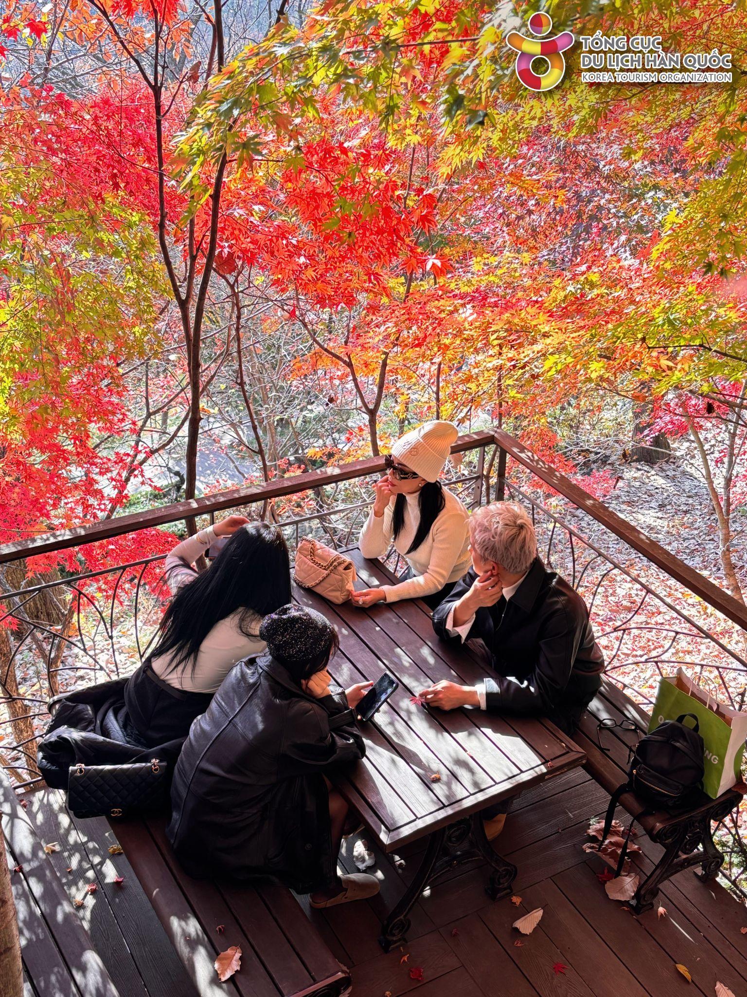 Hàn Quốc: Hành trình gắn kết yêu thương 3 thế hệ 5 Hàn Quốc: Hành trình gắn kết yêu thương 3 thế hệ - 5