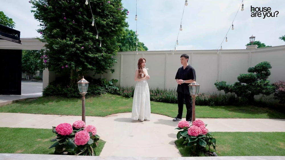 Mỹ nhân Việt ở biệt thự 100 tỷ, được chồng chiều, sống như công chúa đời thực- Ảnh 5.