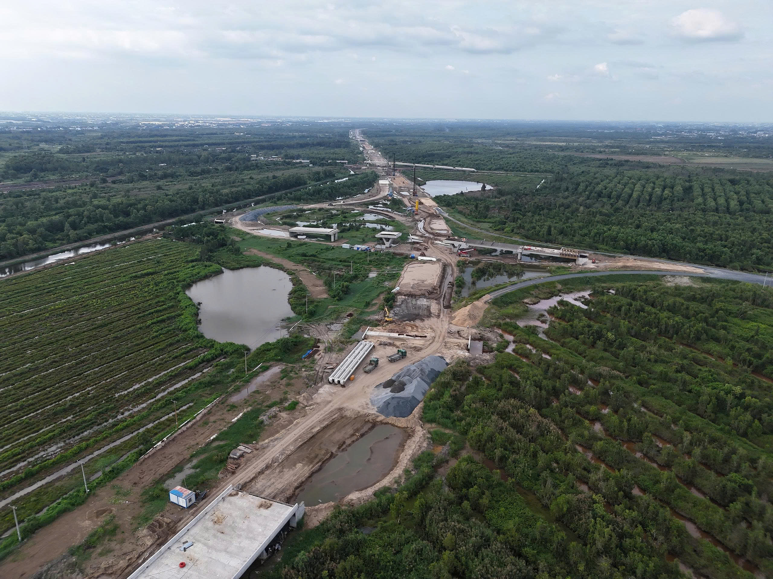 Ngày 10-2-2026 phải thông xe kỹ thuật cầu Bình Gởi, Trần Đại Nghĩa 4 Vành đai 3: 10-2-2026 phải thông xe kỹ thuật cầu Bình Gởi, Trần Đại Nghĩa - Ảnh 4.