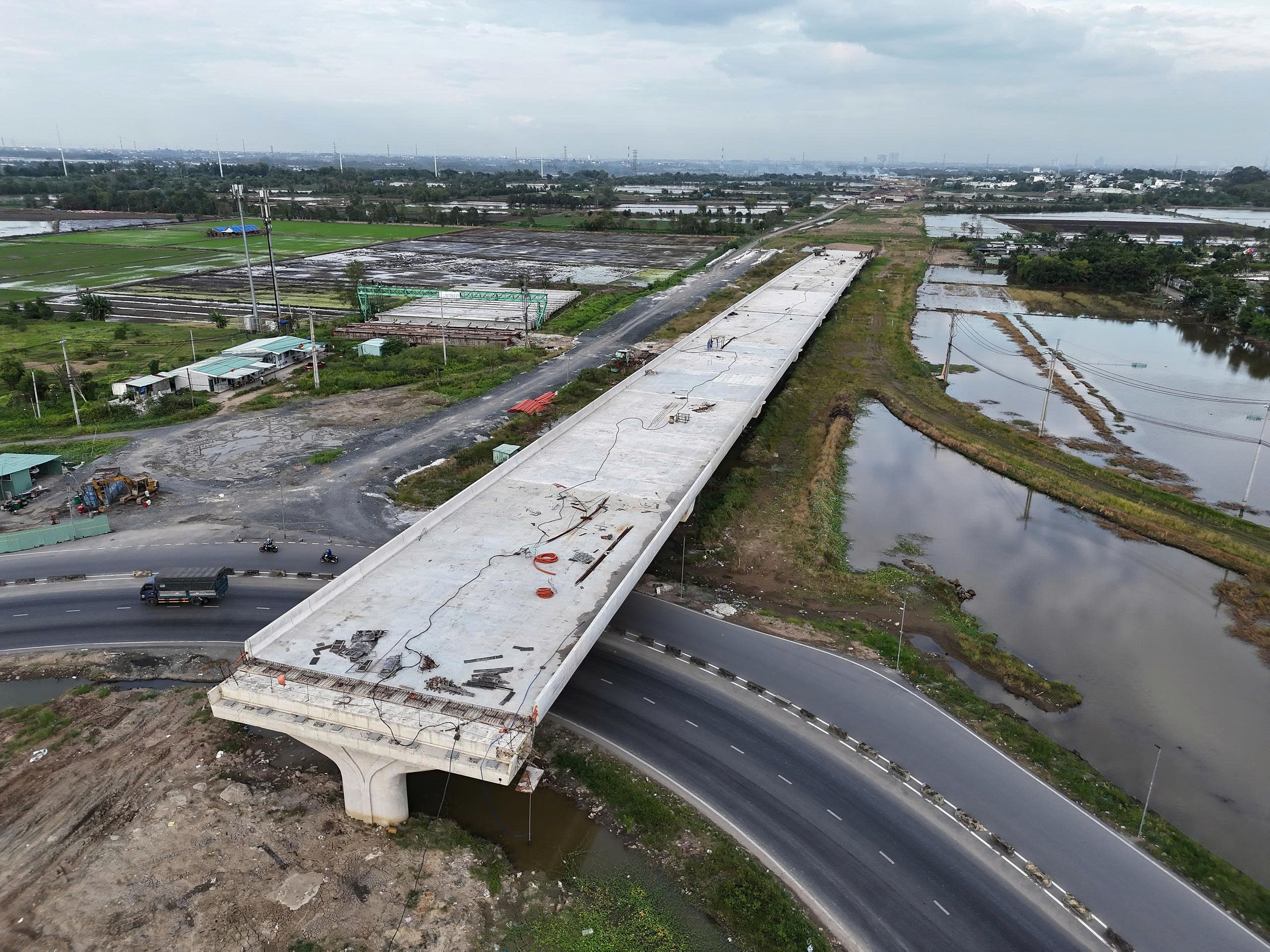 Ngày 10-2-2026 phải thông xe kỹ thuật cầu Bình Gởi, Trần Đại Nghĩa 5 Vành đai 3: 10-2-2026 phải thông xe kỹ thuật cầu Bình Gởi, Trần Đại Nghĩa - Ảnh 5.