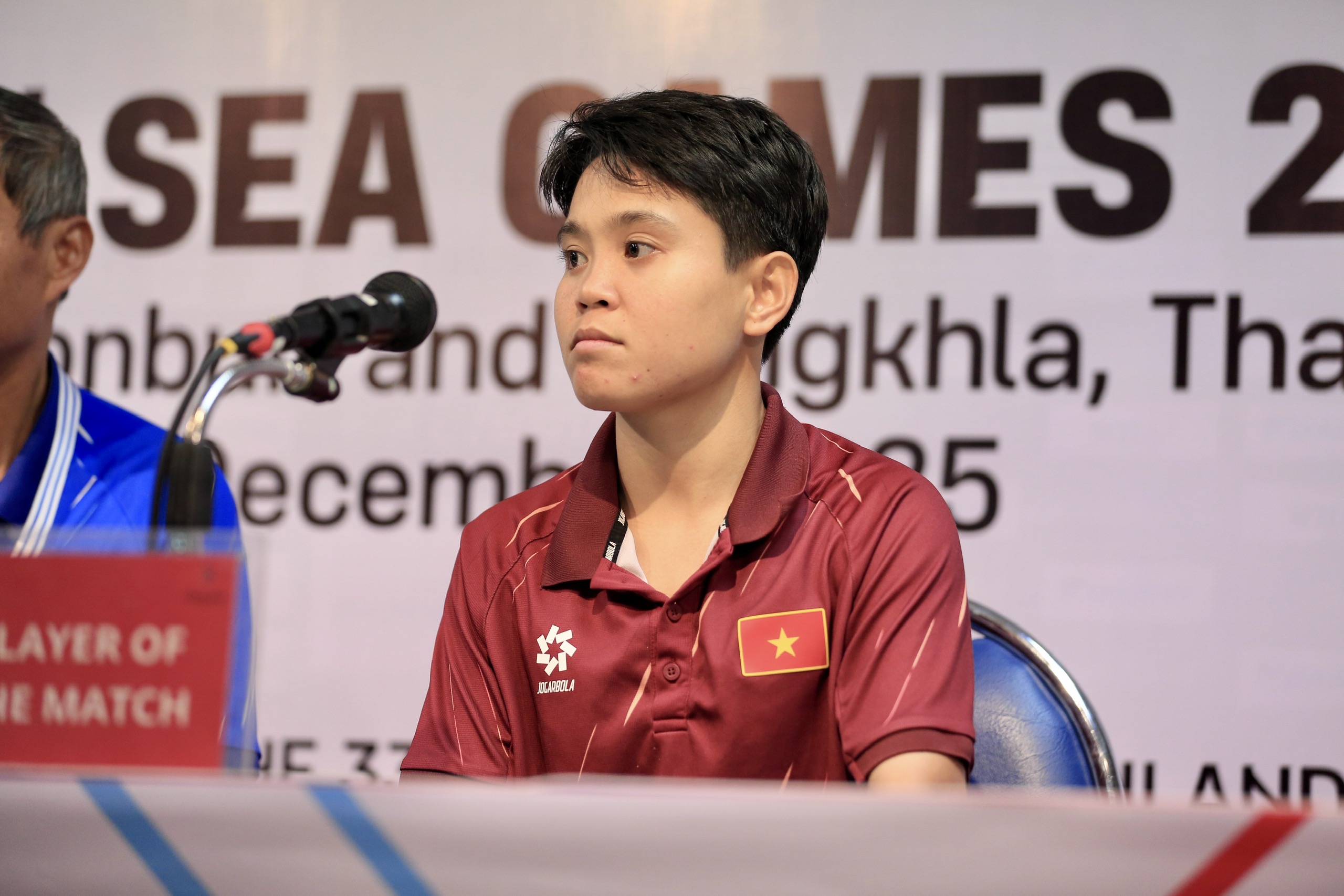 HLV Mai Đức Chung tiết lộ bí quyết ‘lách qua cửa hẹp’ vào bán kết, HLV Myanmar xin lỗi vì thua Việt Nam- Ảnh 4.