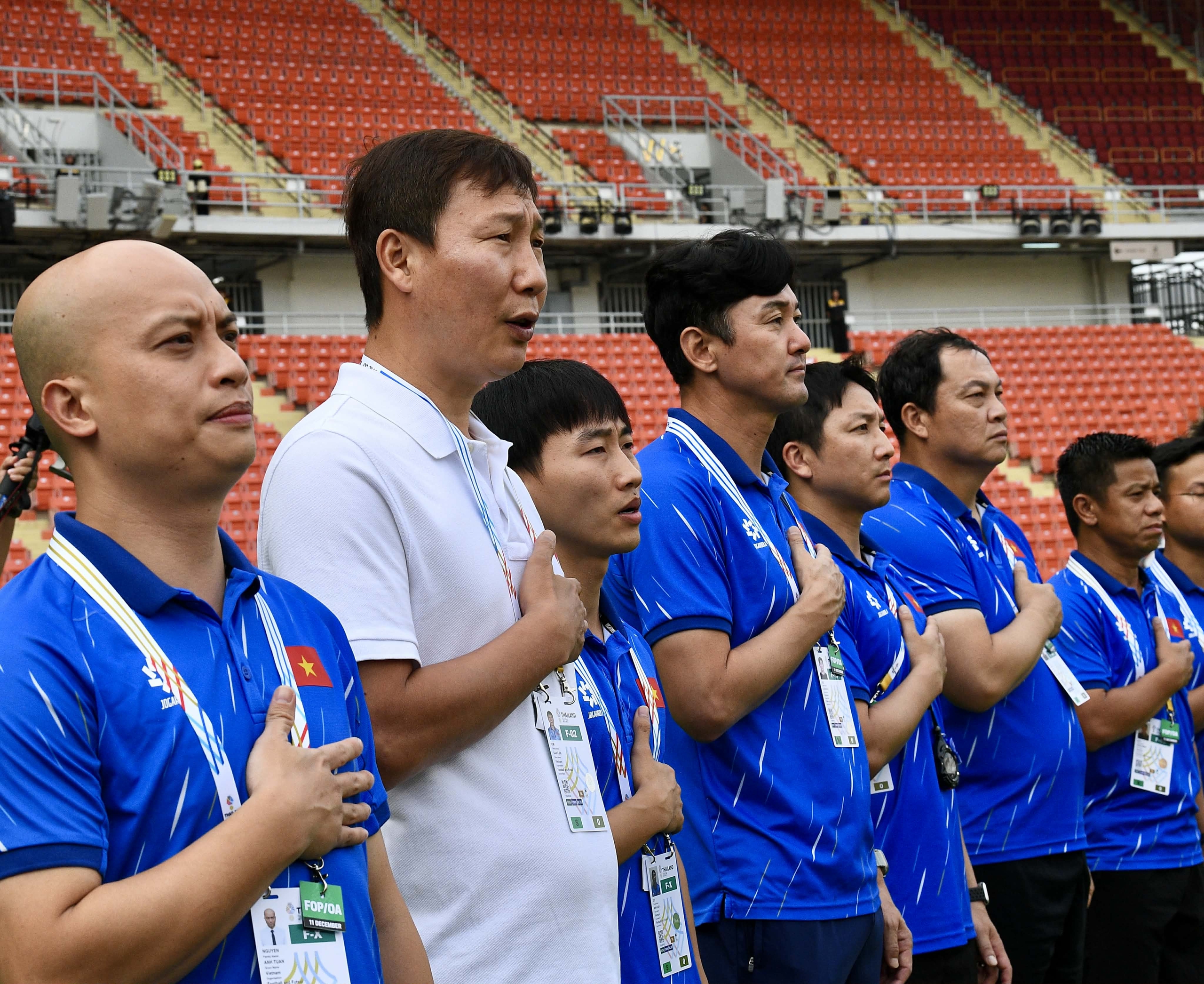U22 Việt Nam thắng dễ Malaysia giành quyền vào bán kết SEA Games 33- Ảnh 6.
