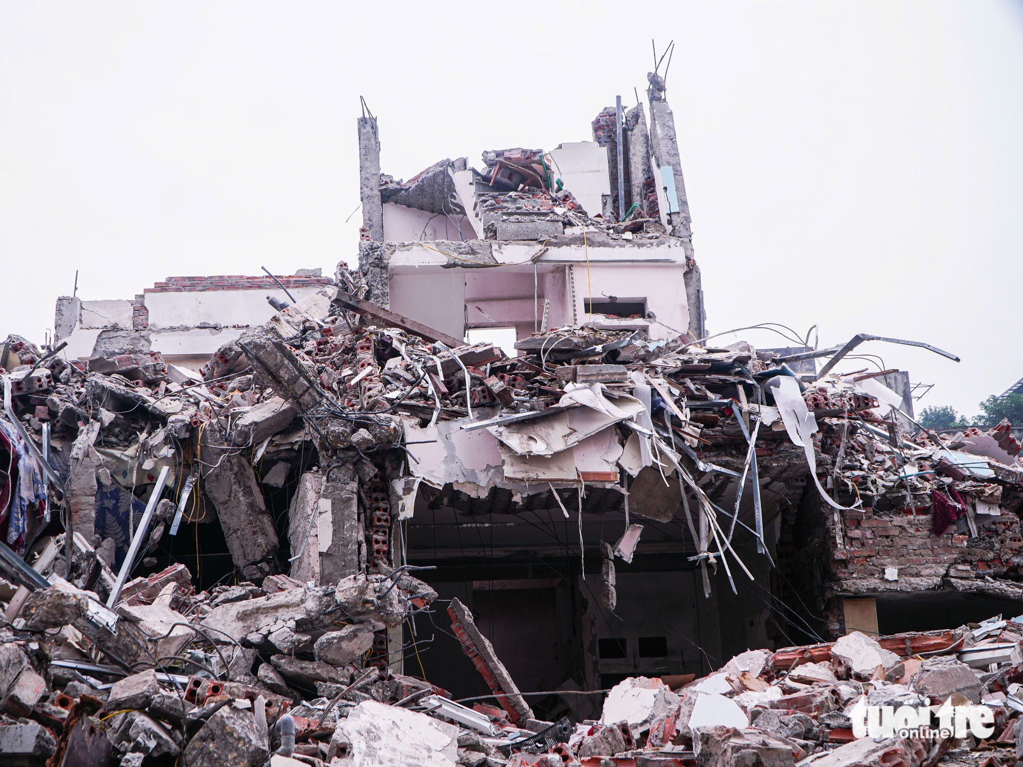 Phá dỡ hàng loạt nhà 'mặt phố' đường Đê La Thành xây đường vành đai 1 5 Đê La Thành - Ảnh 5.