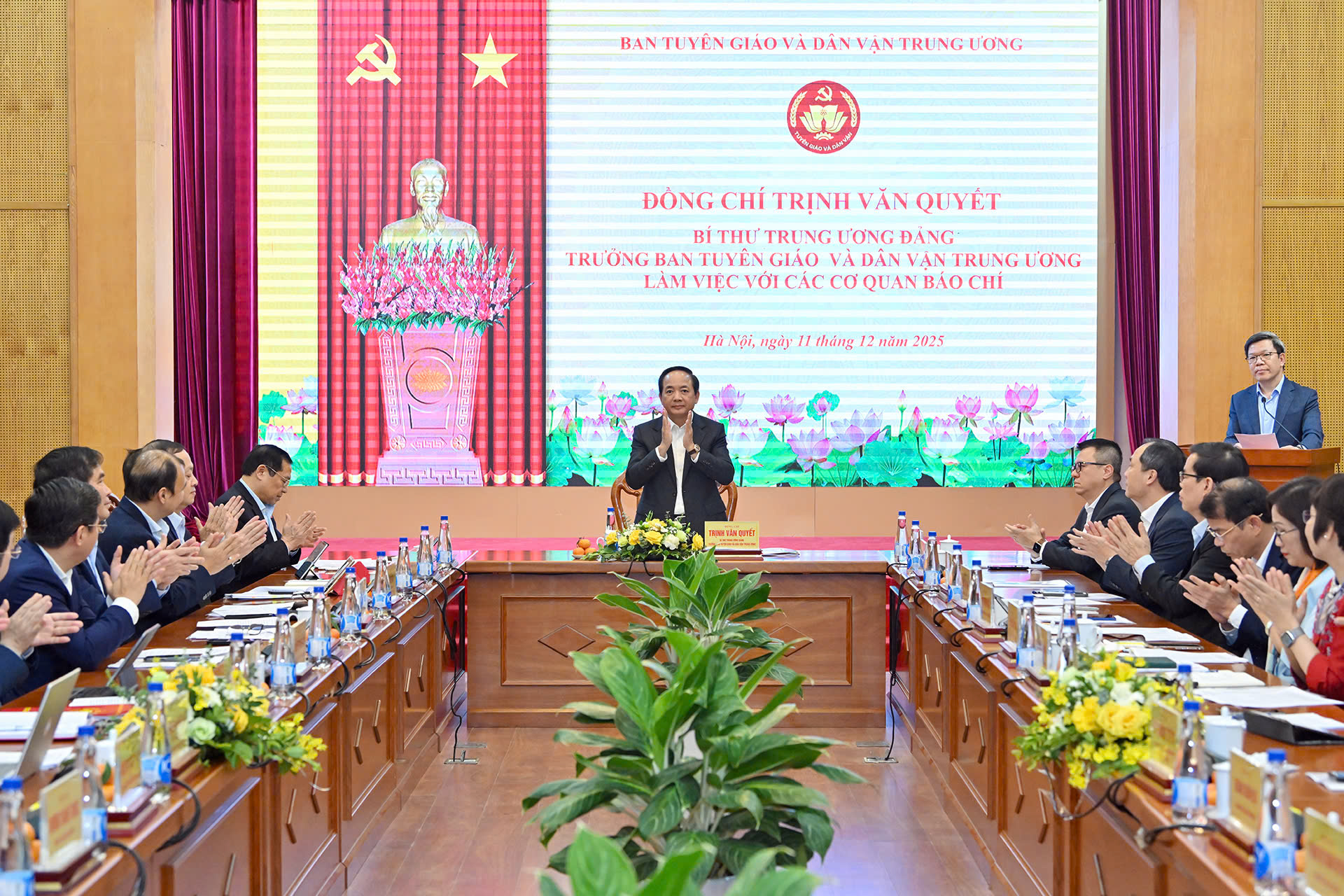 Đại hội XIV phải là ‘kỳ đại hội của truyền thông số’- Ảnh 2. Đại hội XIV phải là ‘kỳ đại hội của truyền thông số’- Ảnh 2.