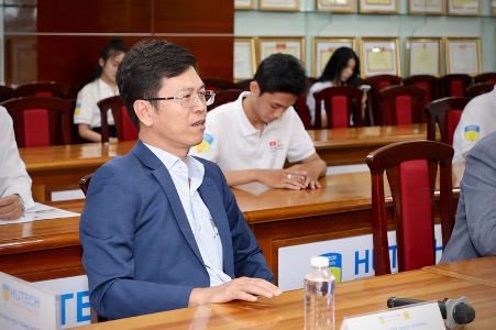 - Ảnh 2. - Ảnh 2.