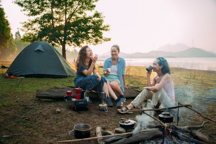 Rừng phong Khe Sanh đổi màu lá, hút khách trekking - 7