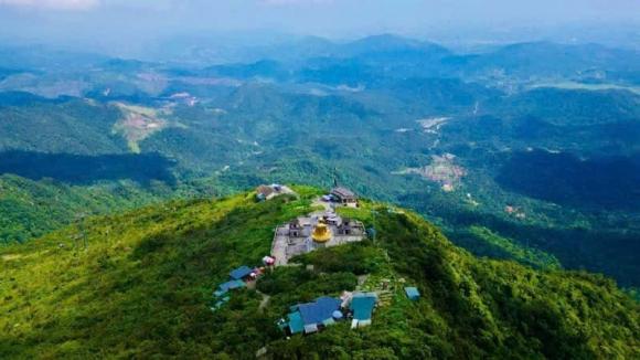 Một địa phương ở miền Bắc có 2 Di sản thế giới, thu về 57.000 tỷ đồng trong chưa đầy 1 năm 3 Du lịch quảng ninh, doanh thu du lịch quảng ninh