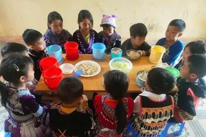 Người điều hành dự án Nuôi Em tự ý gửi tiết kiệm tiền từ thiện là sai luật