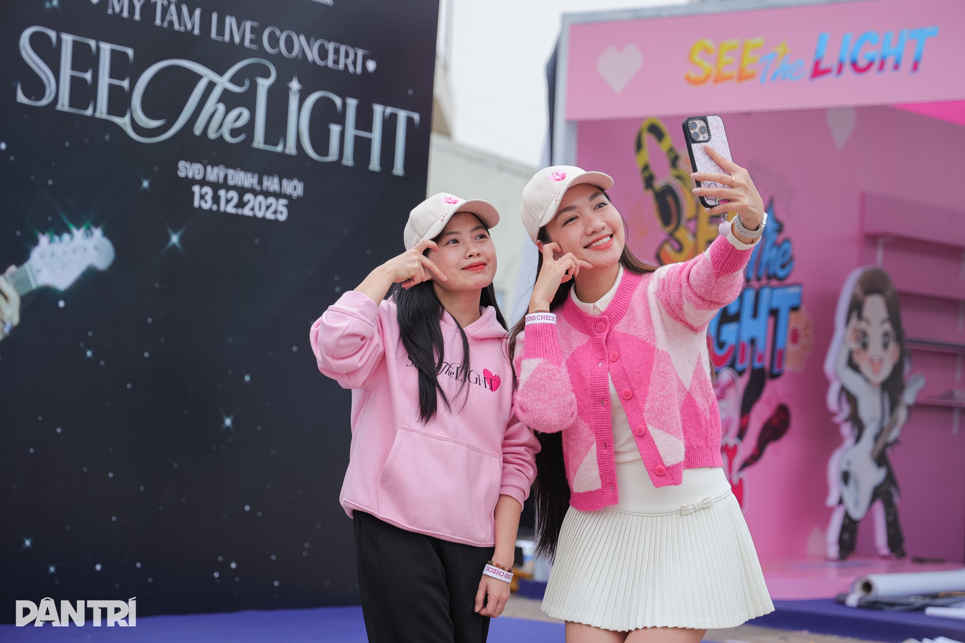 Bố ca sĩ Mỹ Tâm: Tôi rất tự hào khi thấy con ngày càng thành công - 12