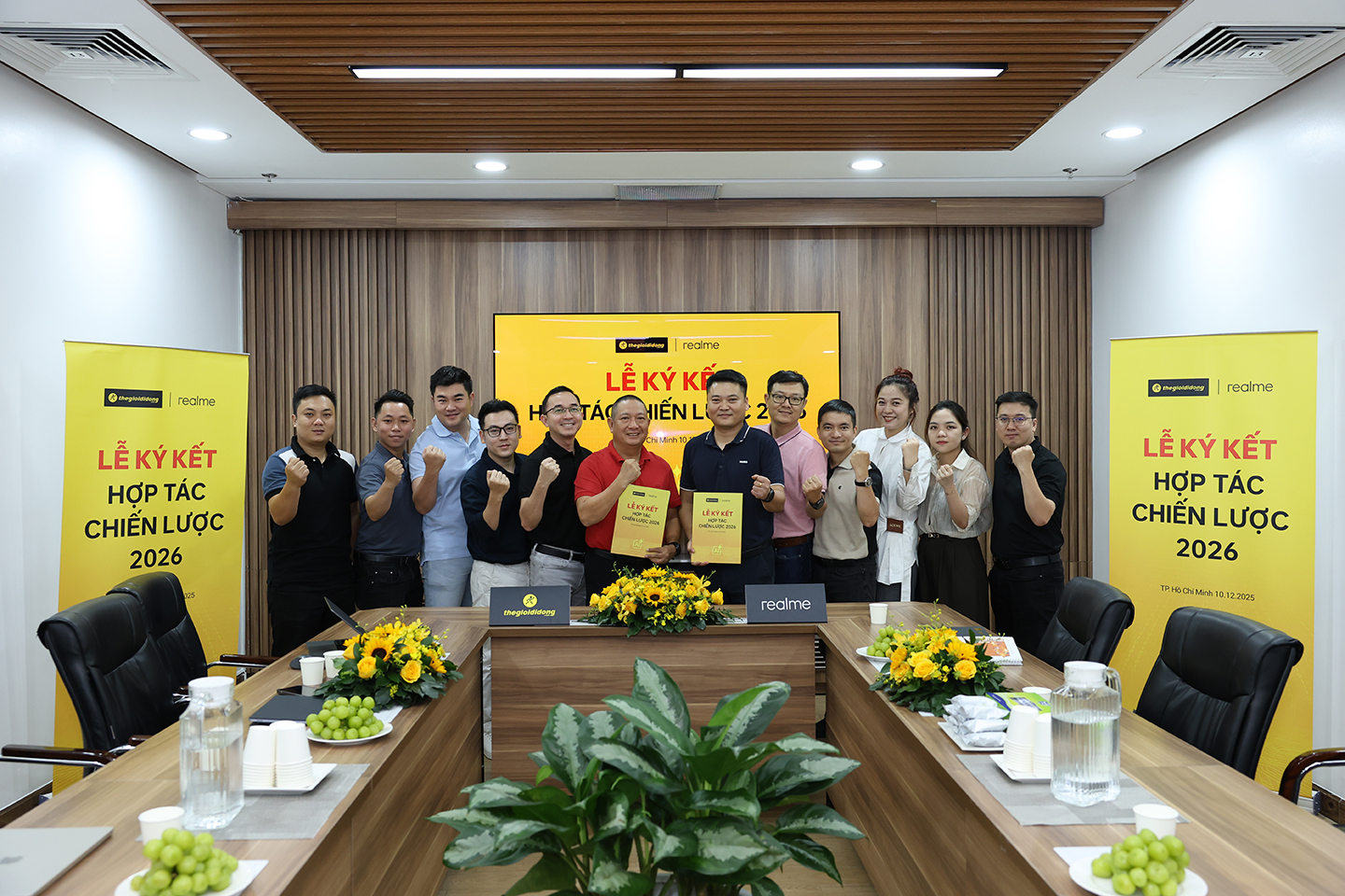 realme và Thế Giới Di Động ký kết chiến lược 2026: Mục tiêu tăng trưởng bứt tốc - Ảnh 3. realme và Thế Giới Di Động ký kết chiến lược 2026: Mục tiêu tăng trưởng bứt tốc - Ảnh 3.