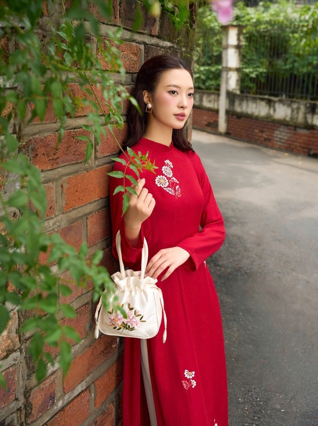 5 gam màu áo dài không thể thiếu mùa tết 2026 - Ảnh 2.