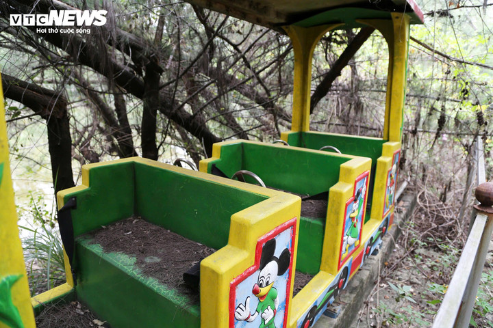 Công viên 45 tỷ đồng ở Quảng Ninh xây xong rồi bỏ hoang- Ảnh 5.