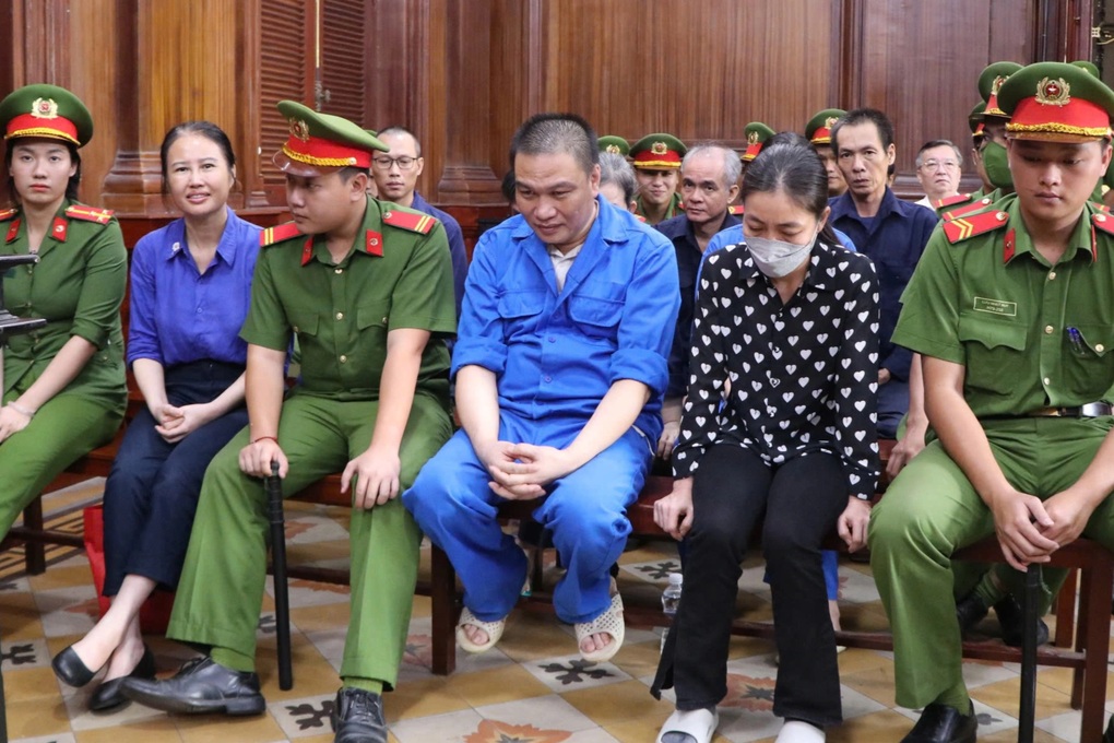 Đang bị truy nã, bà Nguyễn Thị Thanh Nhàn lĩnh thêm 8 năm tù - 3