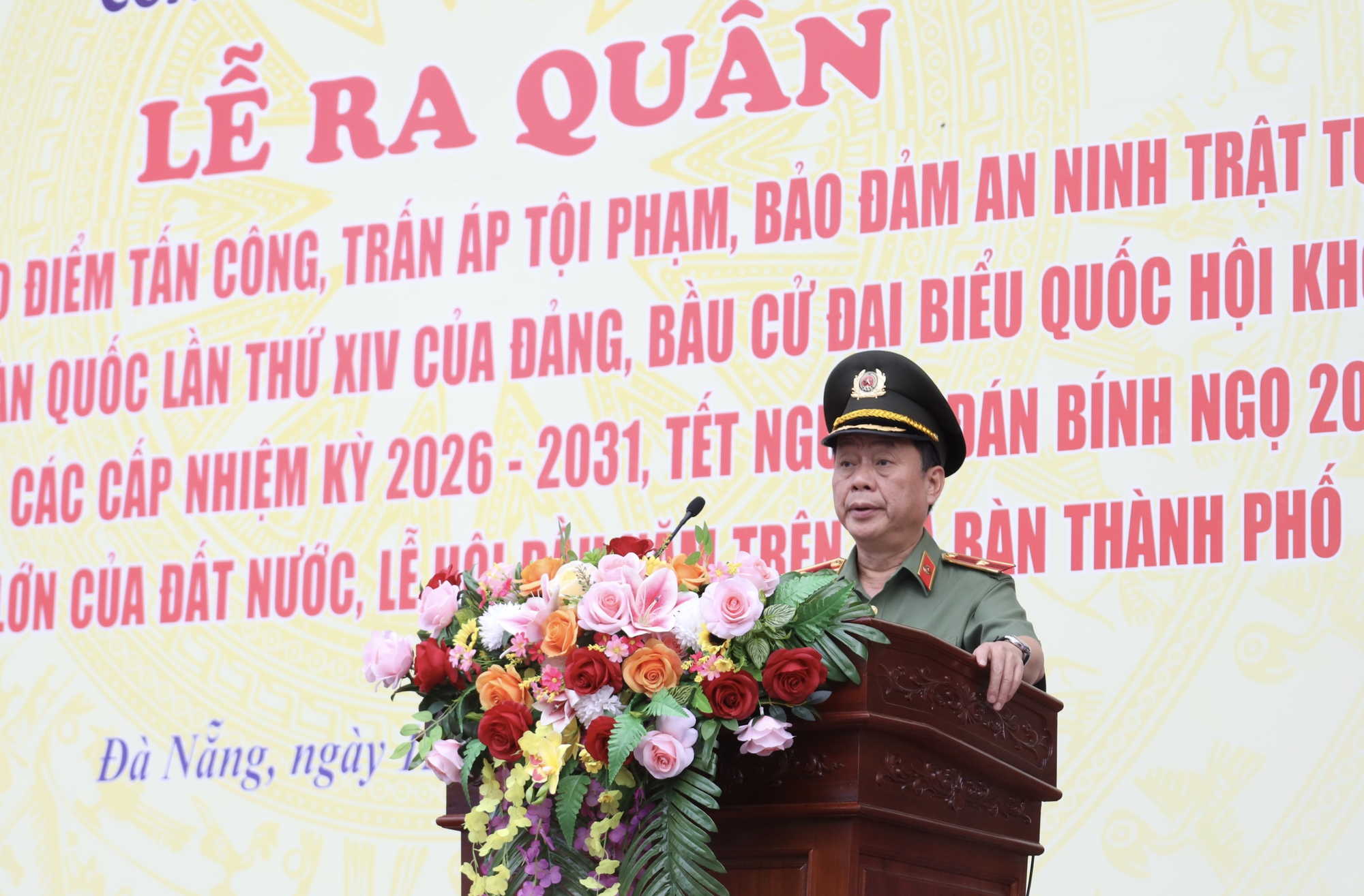 Đà Nẵng: Công an tổng lực ra quân tấn công, 'không làm ngơ cho tội phạm'- Ảnh 2.