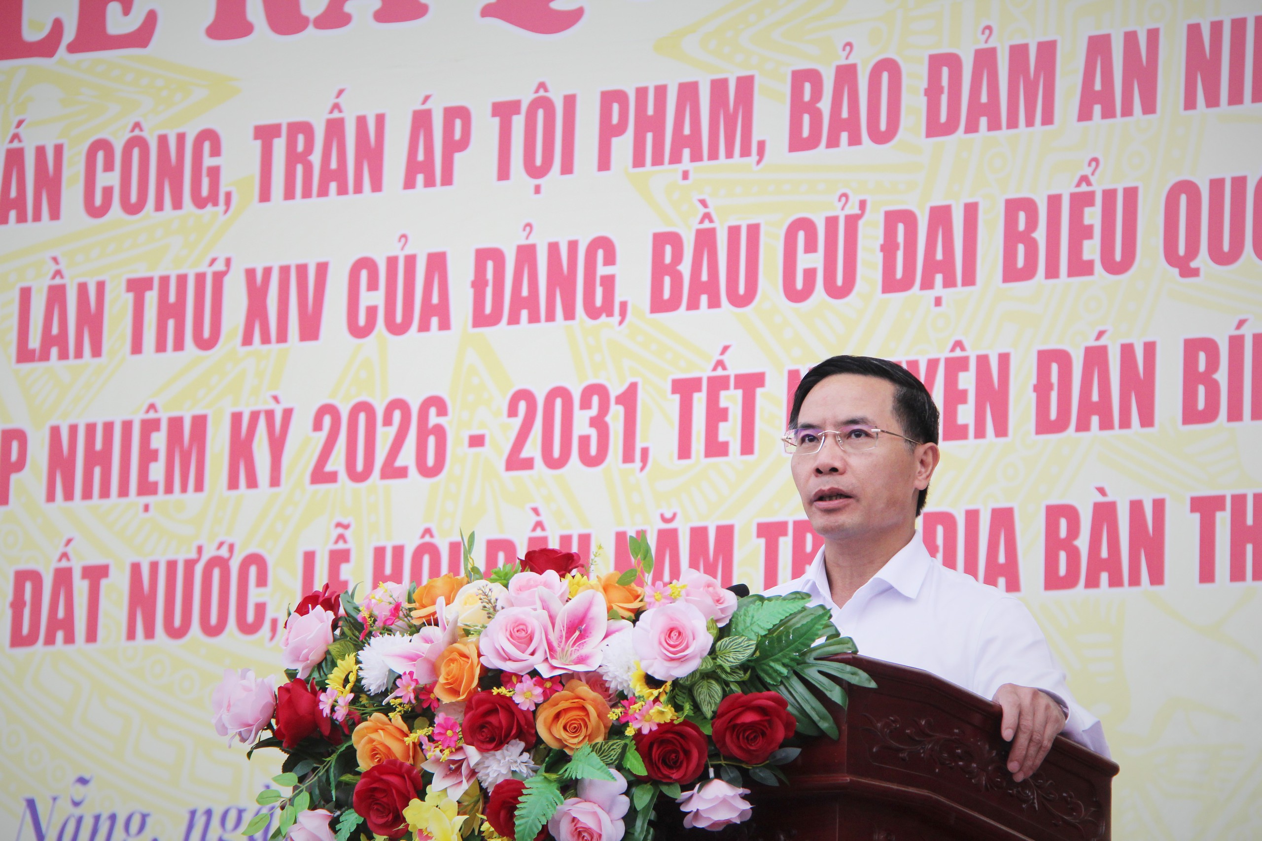 Công an Đà Nẵng ra quân cao điểm bảo đảm an ninh trật tự trước các sự kiện trọng điểm - Ảnh 4.