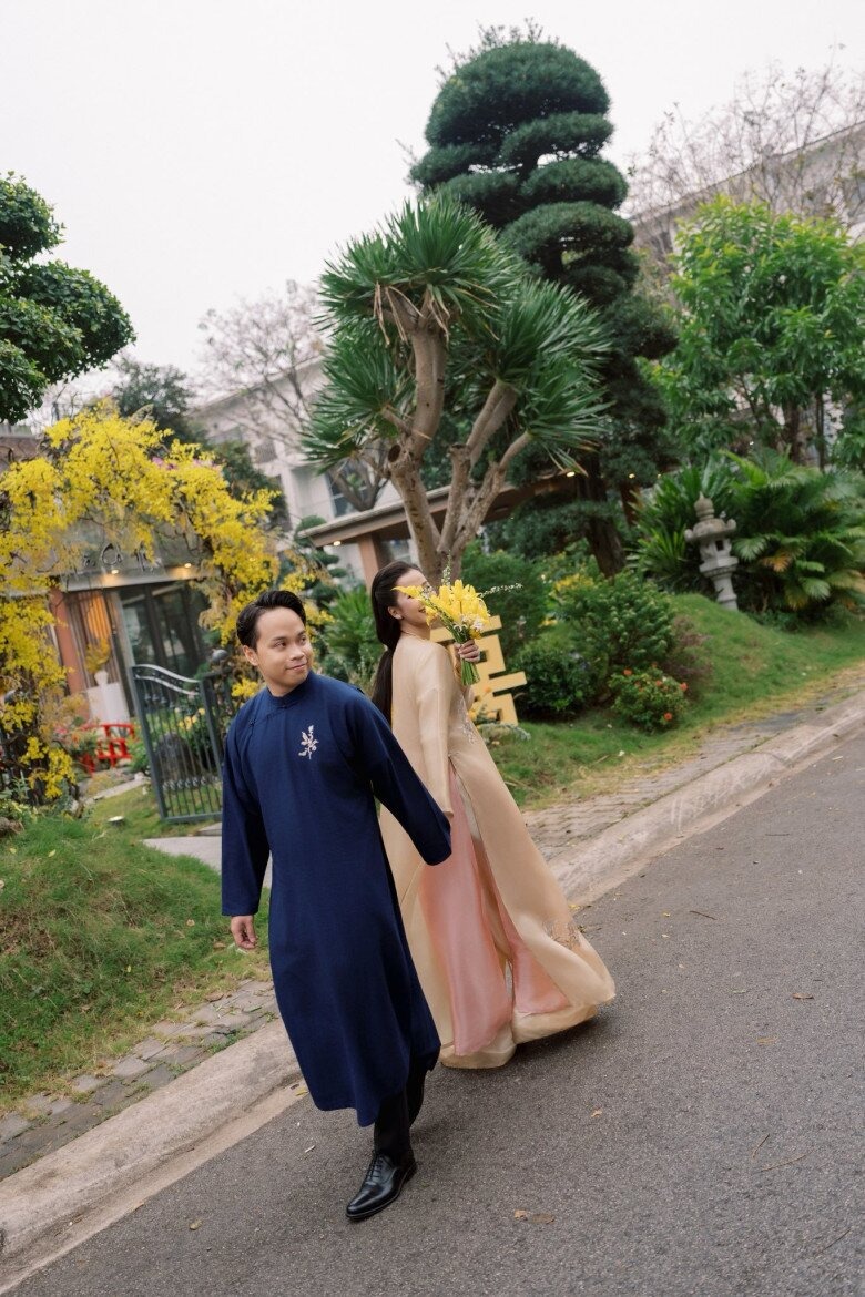 "Mỹ nhân 10 năm chăn trâu" lấy chồng giàu gia thế khủng, bước vào cửa hào môn ở biệt thự hoành tráng 5 1765517788 131 My nhan 10 nam chan trau lay chong giau gia