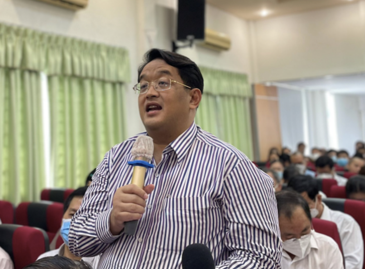 Cựu viện trưởng viện y dược học dân tộc TP HCM nhận hối lộ hơn 47 tỉ đồn - Ảnh 2. Cựu viện trưởng viện y dược học dân tộc TP HCM nhận hối lộ hơn 47 tỉ đồn - Ảnh 2.