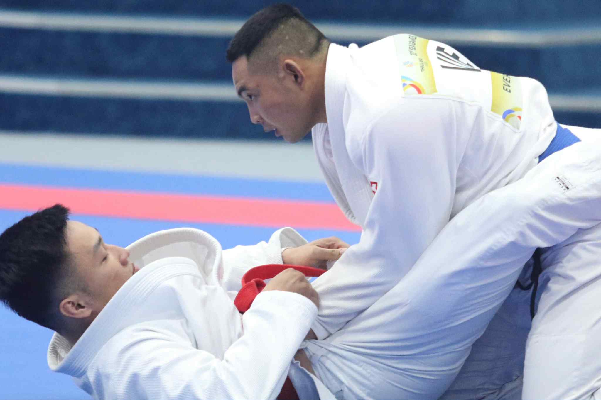 SEA Games 33 ngày 12-12: Bắn súng giành HCV đầu tiên trong ngày 2 SEA Games 33 ngày 12-12: Bắn súng giành HCV đầu tiên trong ngày - Ảnh 2.