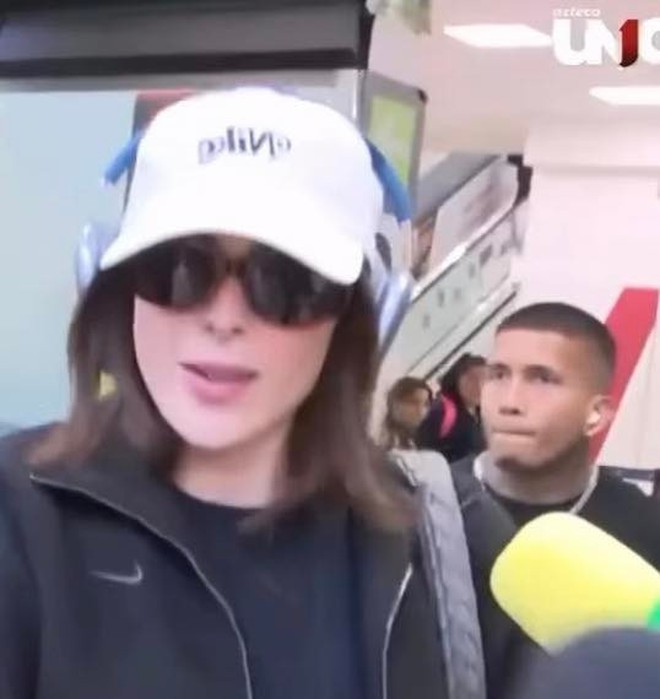 Hoa hậu Hoàn vũ lặng lẽ về nước- Ảnh 2.