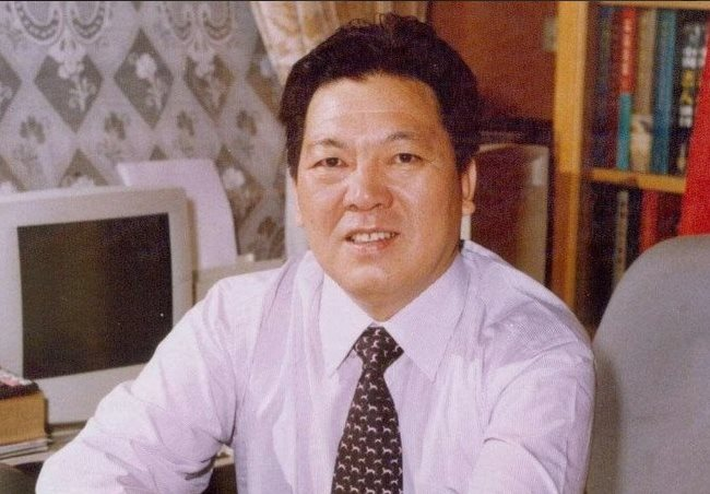 Thừa kế 2 tỷ USD rồi đốt sạch ở tuổi 22 vì một phụ nữ, bị truy lùng và cấm xuất cảnh: Câu chuyện ‘công tử giàu nhất tỉnh’ của đế chế ngành gang thép Sơn Tây- Ảnh 2.