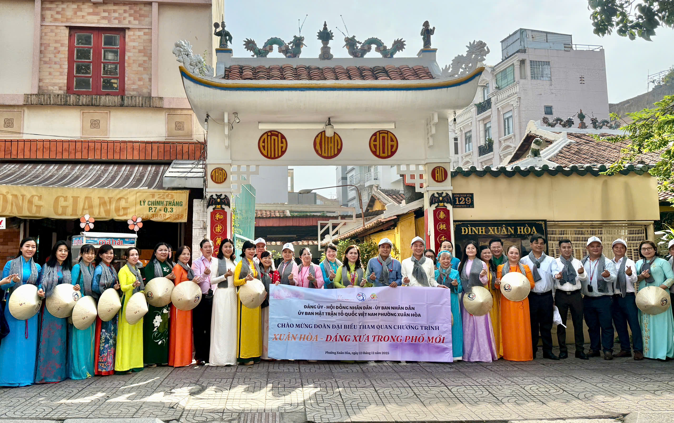 - Ảnh 4. - Ảnh 4.