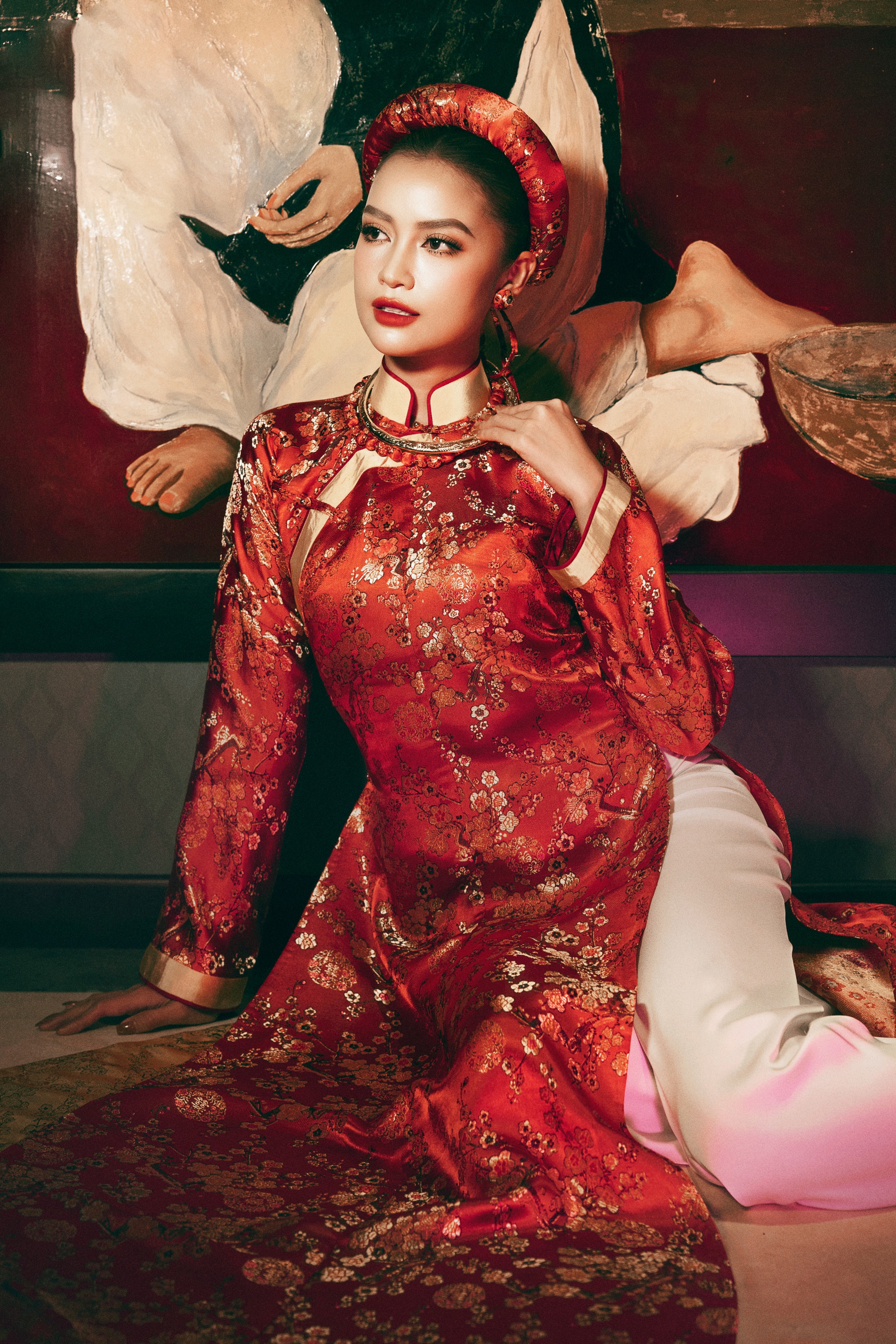 Hoa hậu Phương Linh vào top 5 trình diễn áo dài ấn tượng ở Miss Cosmo 2025 - 4