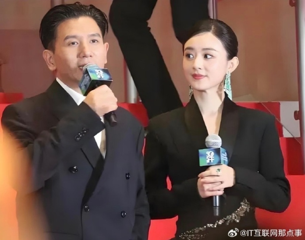 Triệu Lệ Dĩnh chia tay bạn trai tin đồn, người hâm mộ thở phào nhẹ nhõm - 2