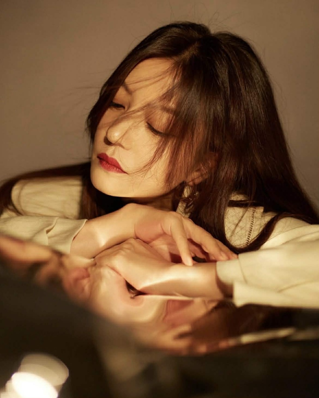 Triệu Vy kiệt quệ tài chính, không trả nổi khoản nợ vài chục triệu đồng - 3