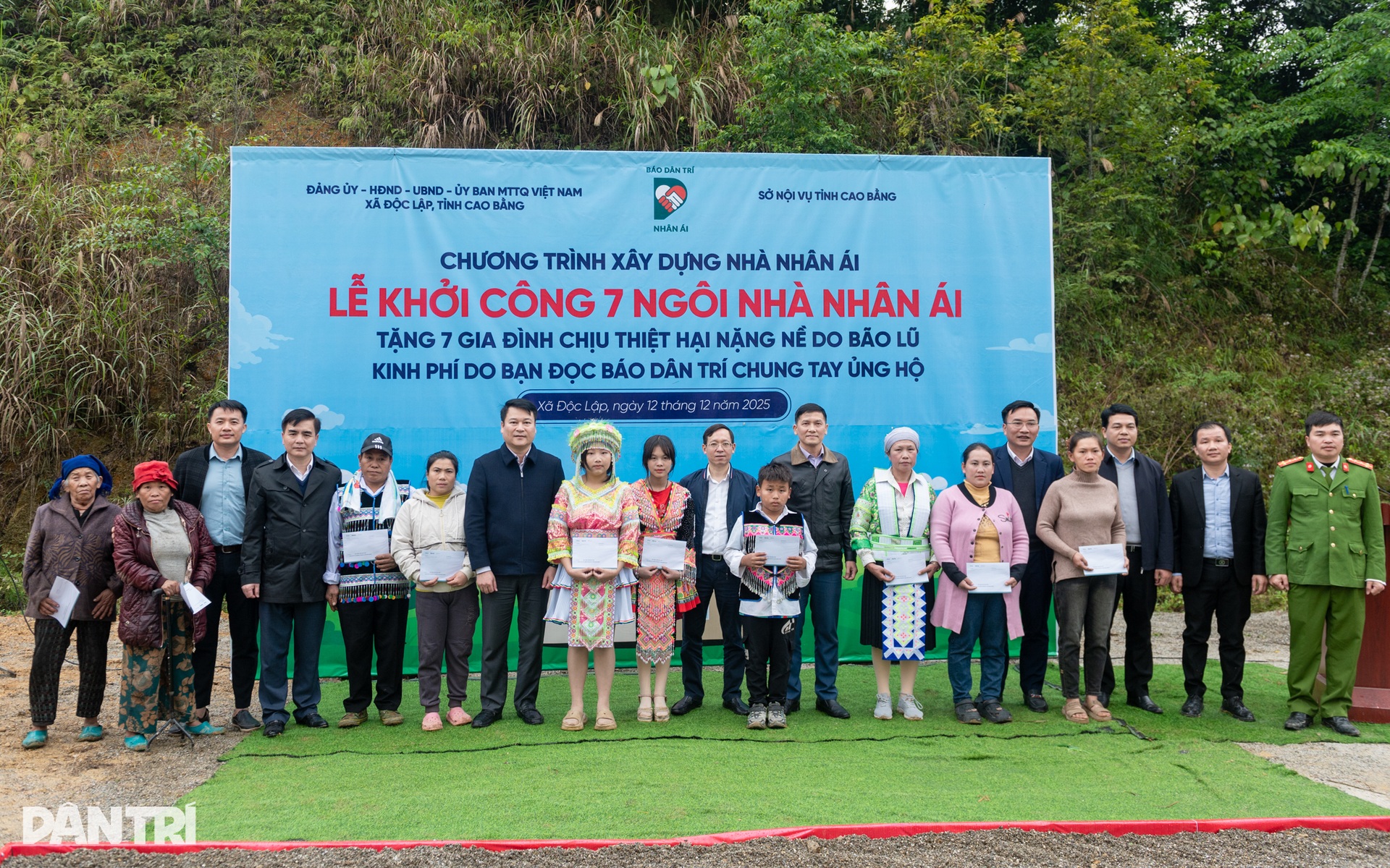 Báo Dân trí khởi công 7 nhà Nhân ái, chung tay hồi sinh bản làng sau bão lũ - 8