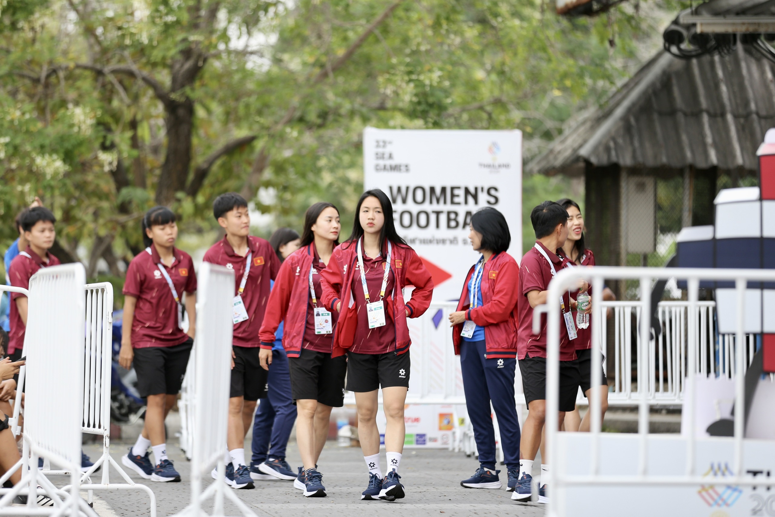 Trở lại sân từng vô địch AFF Cup, HLV Mai Đức Chung rất tin Việt Nam sẽ thắng Indonesia- Ảnh 5. Trở lại sân từng vô địch AFF Cup, HLV Mai Đức Chung rất tin Việt Nam sẽ thắng Indonesia- Ảnh 5.